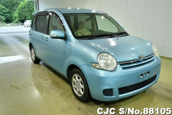 Toyota sienta 2007